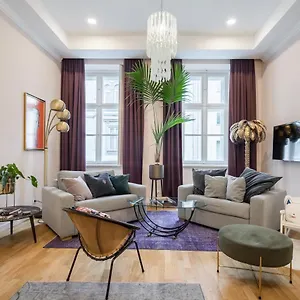 Bpr Adagio Design With A/c Apartamento
