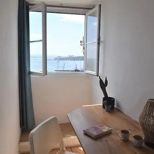 santos-apartment-in-central-lisbon-with-river-view.hotels-lisbon-portugal.com/